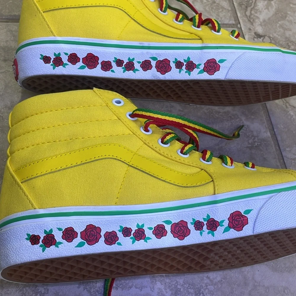 Vans excellent like